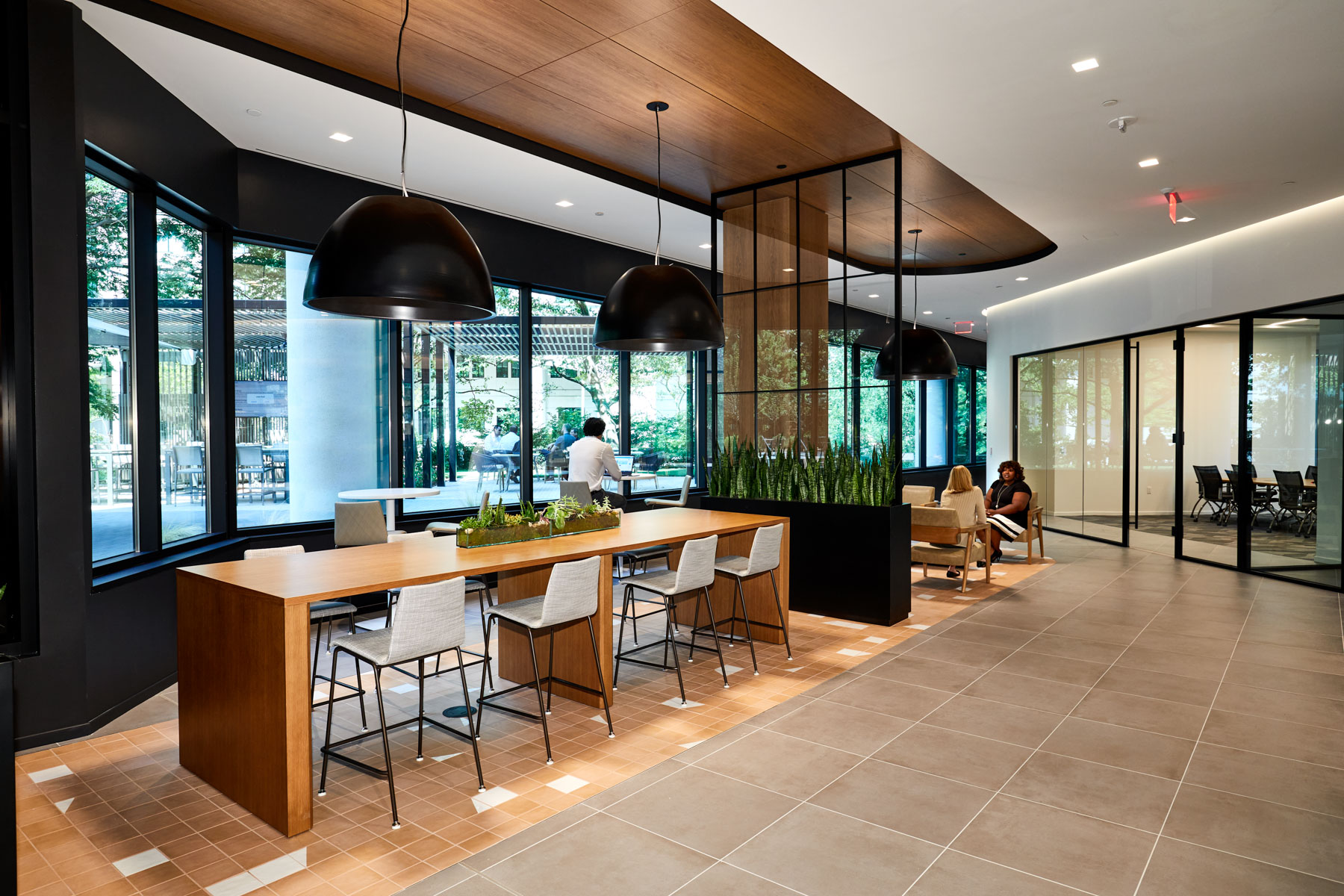 Architectural interior photograph of 2000 15th St, Arlington, Va