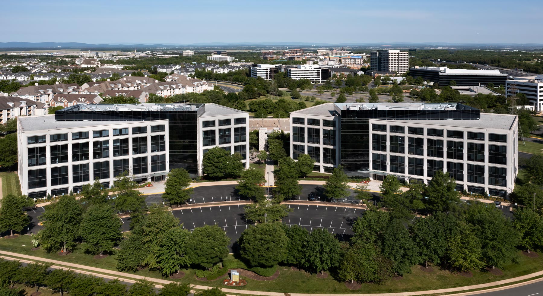 aerial photo of 2350 Corporate Park Dr